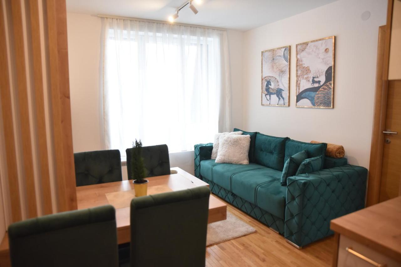 קופאוניק Apartman Lucija 9D57 Kraljevi Cardaci מראה חיצוני תמונה